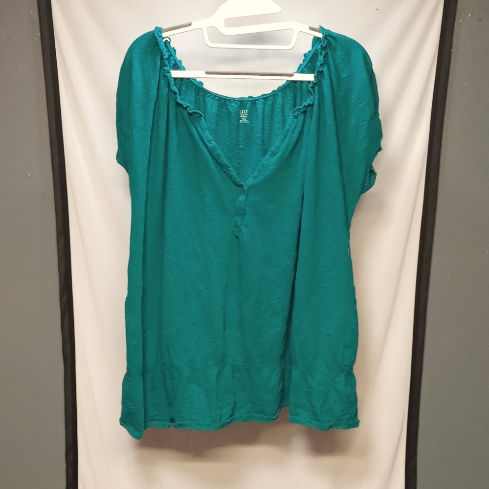 Dark turquoise top
